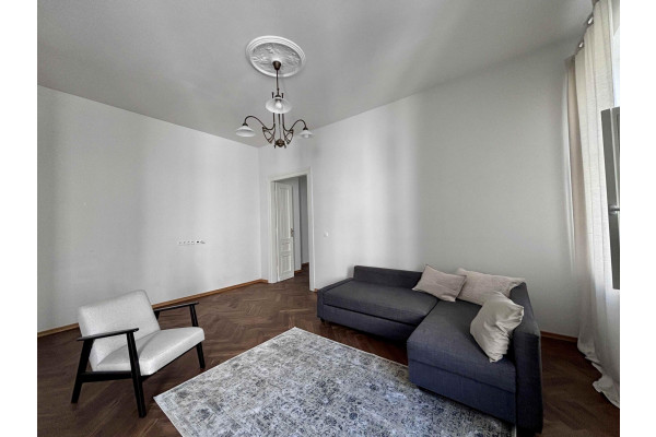 mazowieckie, Warszawa, Poznańska, **Apartament 92 m2 w kamienicy w sercu Śr&oacute;dmieścia przy ul. Poznańskiej**