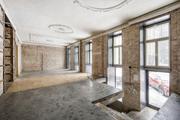 mazowieckie, Warszawa, Nowogrodzka, **Wyjątkowy Lokal w Kamienicy przy Pl. Trzech Krzyży**