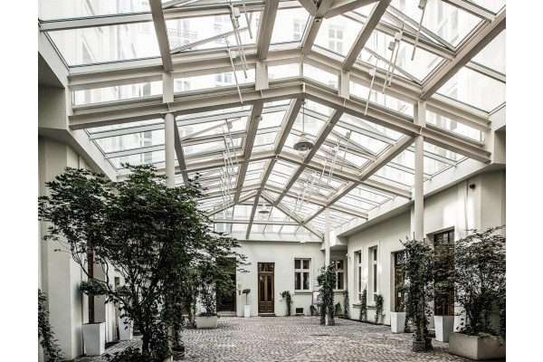 mazowieckie, Warszawa, **Apartament w eleganckiej secesyjnej kamienicy przy Hali Koszyki i Politechnice**